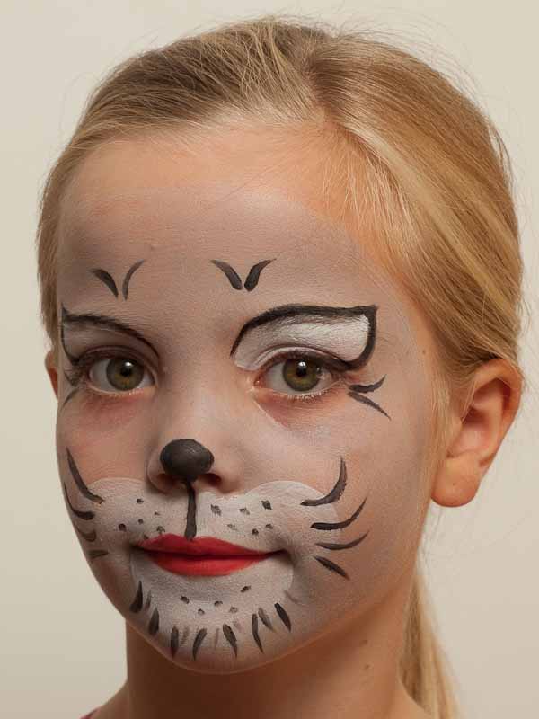 Eine süße Katze schminken » Schminkanleitung einfaches Make up